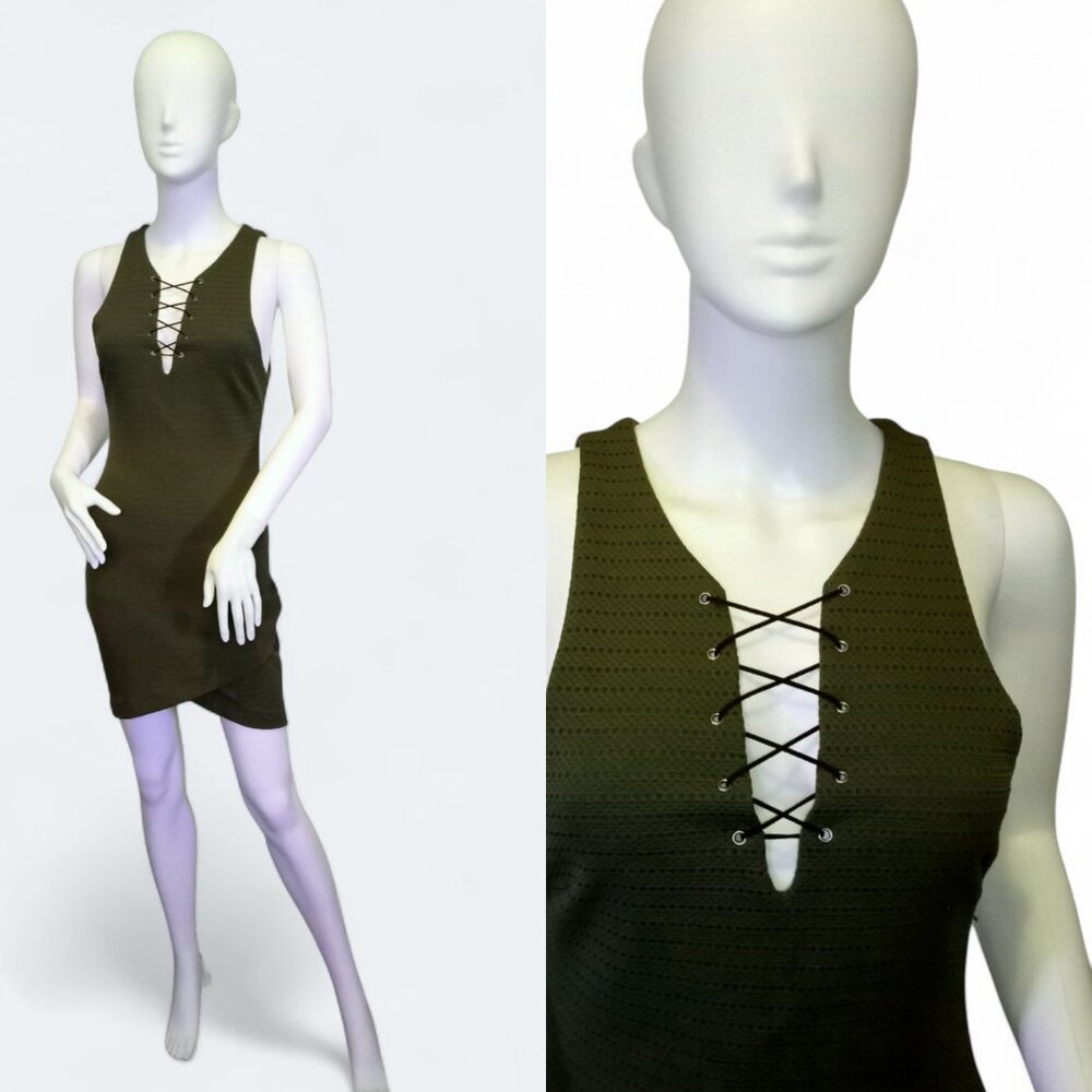 END OF SEASON SALE❗️ASTR The Label 💚 》2 for$25 Knit Bodycon Mini Dress